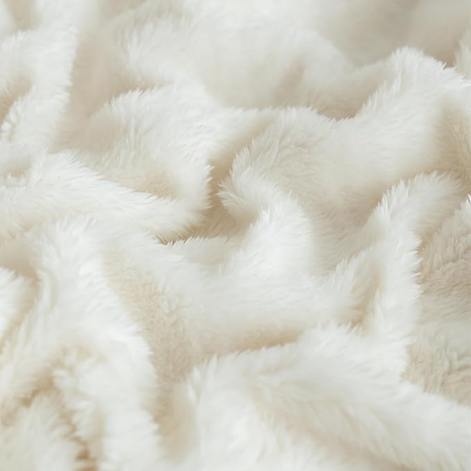 UKELER Off White Sherpa Throw Blanket 50 × 60 inch, 610 GSM Striped Sherpa Fleece Blankets for All Season, Warm and Cozy Blanket for Couch Sofa Bed Office Camping