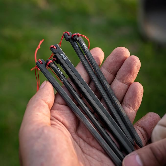 Ultralight Tent Stakes, 4.72 Inch Carbon Fiber Tent Pegs, Lightweight Tent Stakes Backpacking Gear for Camping Hiking (6 Pack)