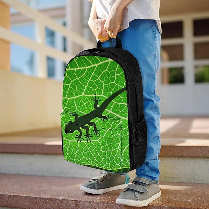 Supdreamc Men Women Lightweight Biology Animal Frog Green Leaf Casual Daypack Big Capacity Bookbag With Padded Straps for Gym Travel Walking Cycling