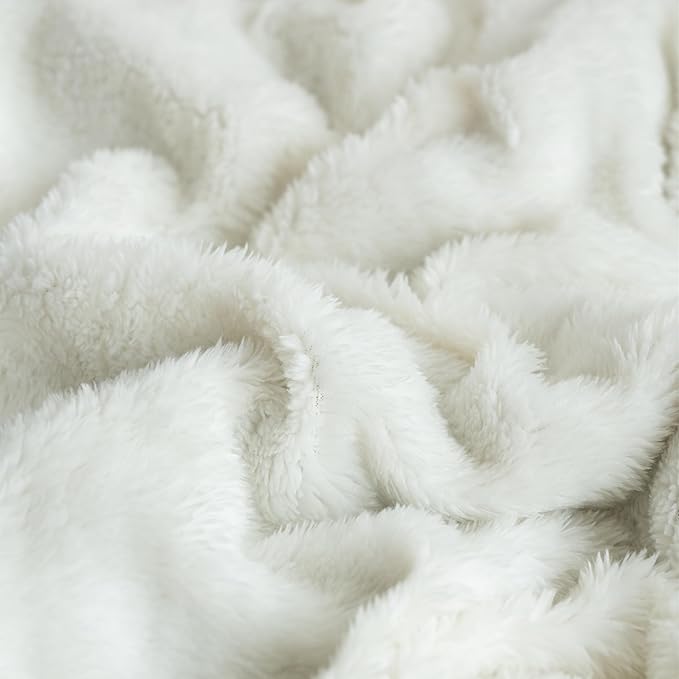 UKELER Ultra Soft Fuzzy Sherpa Fleece Throw Blanket 50 × 60 inch, 610 GSM Thick Striped Sherpa Blanket for All Season, Warm and Cozy Blankets for Couch Bed Sofa Office Camping, Dark Grey