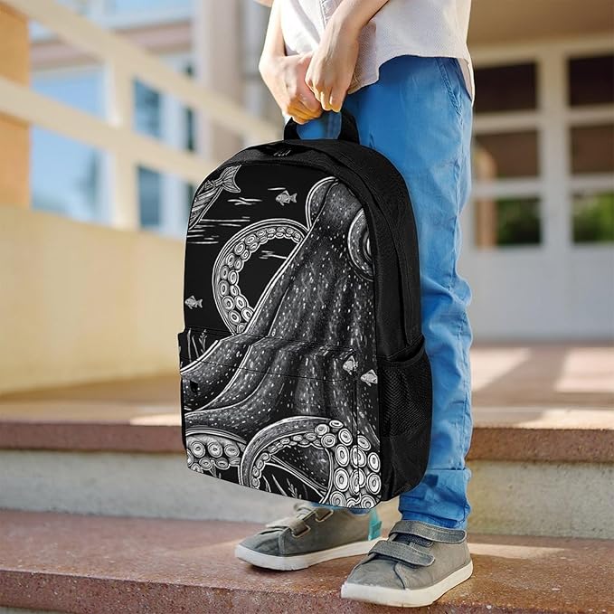 Supdreamc Lightweight Rucksacks for Climbing Outdoors Walking Cycling, Large Capacity Anti-Theft Multipurpose Carry On Bag, Giant Squid Octopus Art Camping Outdoor Backpack
