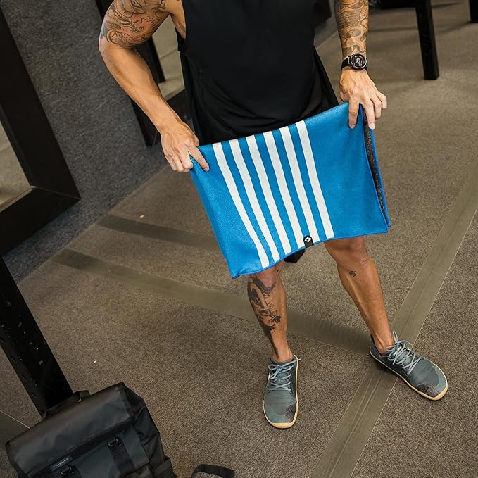 Nomadix Mini Towel - Perfect for Beach, Pool, Travel, Camping, Yoga - Made with Recycled Materials - Super Absorbent - Sand Resistant - Poolside Navy - 16x40