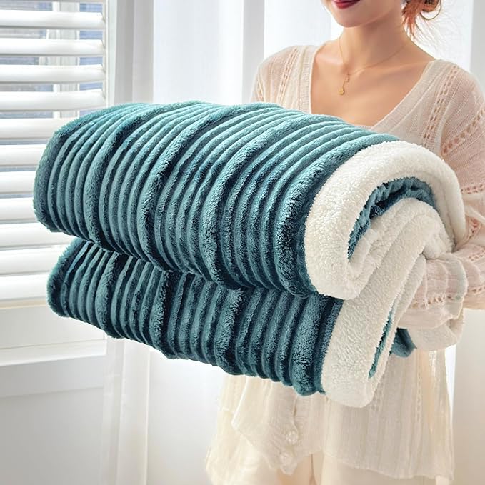 UKELER Sherpa Throw Blanket 60 × 80 inch, 470 GSM Striped Sherpa Fleece Blankets for All Season, Warm and Cozy Blanket for Couch Sofa Bed Office Camping, Dark Green