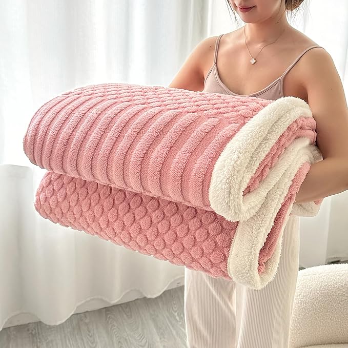 UKELER Sherpa Bed Blanket 80 × 90 inch, Ultra Soft Queen Size Throw Blankets for All Season, Cozy Plush Striped Fleece Blanket for Bedroom Living Room Dorm Hostel Sofa Camping, Pink