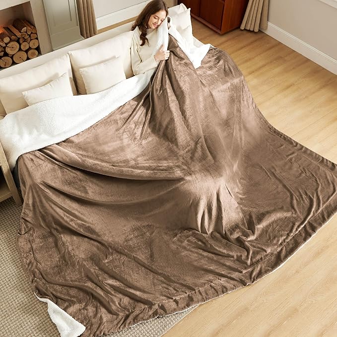 Bedsure GentleSoft Sherpa Fleece Oversized Cal King Blankets for Bed - Thick and Warm, Soft Fuzzy Plush Large Blanket for Winter, Camel, 112x98 Inches