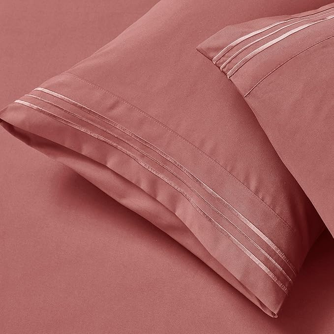 Clara Clark Twin XL Sheets - Hotel Luxury 5 Piece Bed Sheets for Twin XL Size Bed - Soft Bedding Sheets & Pillowcases, Fits Mattress up to 16 inch deep. Twin XL, Pink Clay