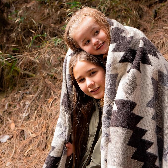 Alpaca Blanket - Premium Alpaca Wool Throw Blanket for Cozy Comfort - Warm Alpaca Wool Blanket - Variegated - Made by Artisans in The Heart of The Mountains of Ecuador