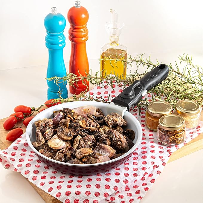 Moss & Stone Aluminum Pots And Pans Set Nonstick, Removable Handle Cookware, Stackable Pots And Pans Set, Dishwasher safe, Induction Pots And Pans, Camping Cookware Set (5 Pcs Burgandy)