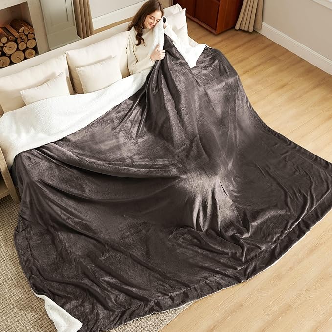 Bedsure GentleSoft Sherpa Fleece Oversized Cal King Blankets for Bed - Thick and Warm, Soft Fuzzy Plush Large Blanket for Winter, Brown, 112x98 Inches