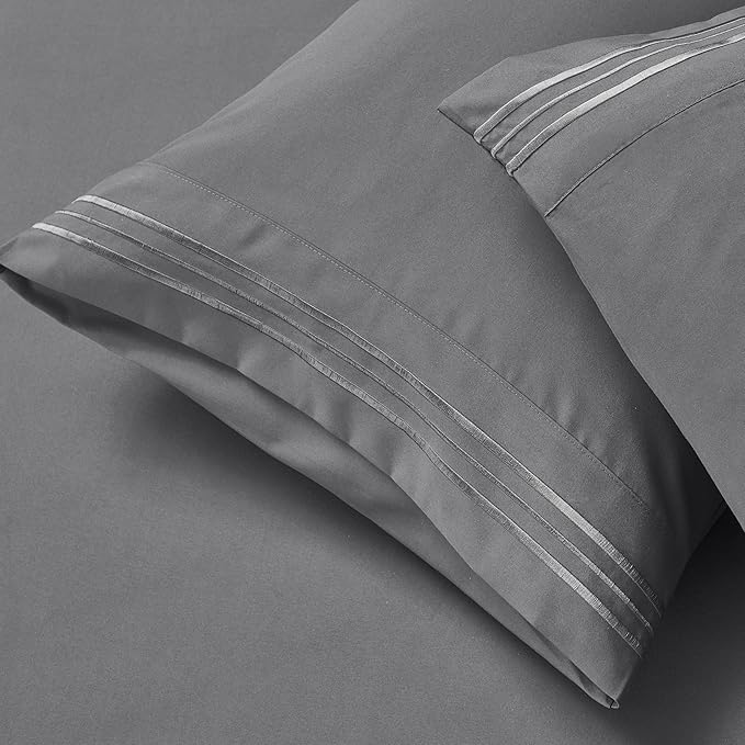 Clara Clark Twin XL Sheets - Hotel Luxury 5 Piece Bed Sheets for Twin XL Size Bed - Soft Bedding Sheets & Pillowcases, Fits Mattress up to 16 inch deep. Twin XL, Medium Grey