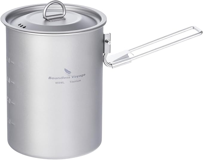 iBasingo 900ml Titanium Camping Cup with Lid Lightweight Portable Camping Pot for Backpacking Hiking Travel Cookware with Stainless Steel Foldable Handle, Ideal for Coffee, Soup, Cooking Ti2040C
