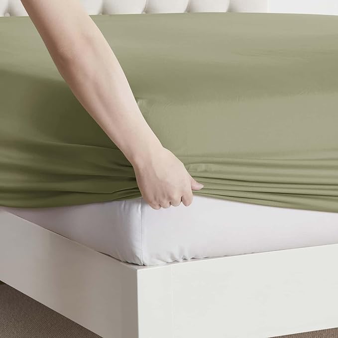 Clara Clark King Sheets, 6 Piece Set - Hotel Luxury Sheets for King Size Bed, Super Soft Bedding Set, King Size, Sage Green