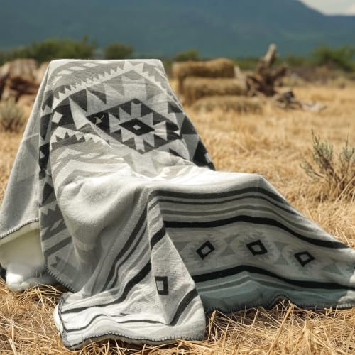 Aztec Blanket with Soft Sherpa Fleece, Southwestern Blankets, Boho Throws - color: Grey, size: 50" x 60"
