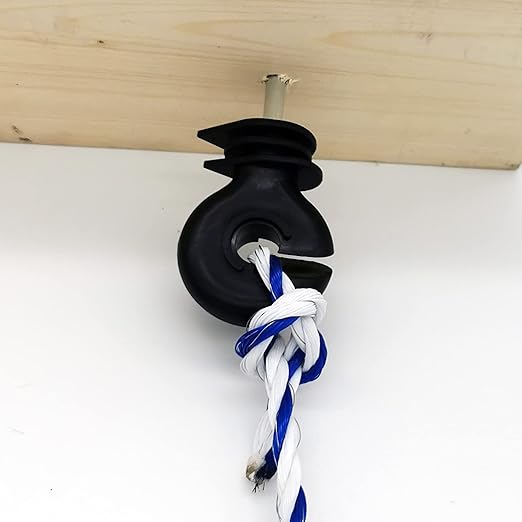 60 Pcs Electric Fence Insulator Screw-in Insulator Fence Ring Post Wood Post Insulator and 1 Pcs Free Insulator Socket Tool(Black)