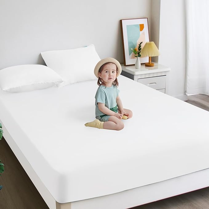 Biloban Twin Fitted Sheet 4 Pack, Twin Bedding Fitted Sheets Only with Deep Pocket up to 14", Bottom Sheet, Shrinkage & Stain Resistant Fitted Bed Sheets, Wrinkle Free & Easy Care, White