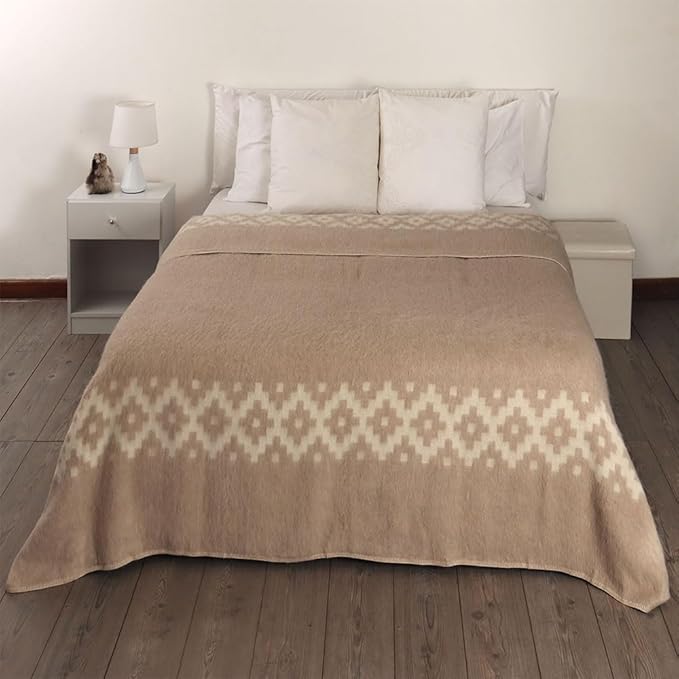 Thick Alpaca Wool Blanket Heavyweight Camping Outdoors Indoors Soft Peruvian Blankets Queen Size Ethnic Design (Beige - Ivory, Queen)