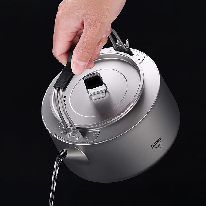 Titanium Kettle Coffee Tea Pot 0.6L/ 1L with Mesh Bag Portable for Outdoor Camping (Ta9082-1L)