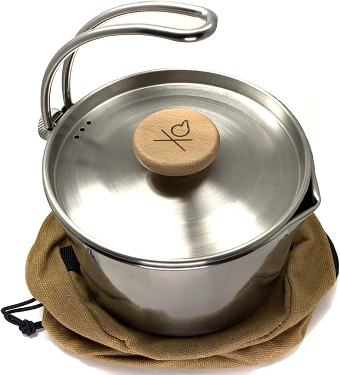 Überleben | Kessel Camp Kettle – 37 fl oz (1.1L) Camping Pot with Locking Lid, Hanger & Canvas Bag – Bushcraft Coffee & Tea Kettle, Outdoor Cooking Camping Essentials
