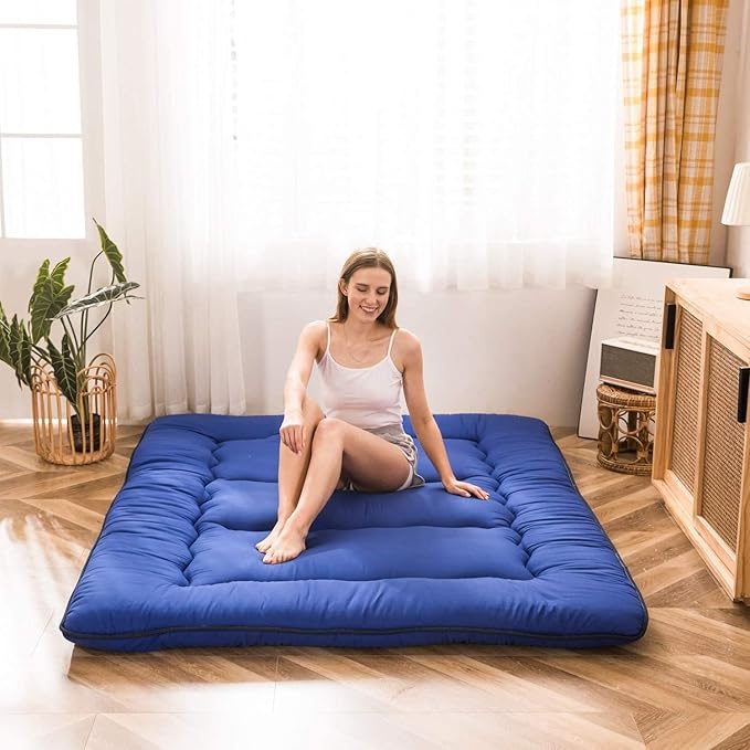 MAXYOYO Japanese Floor Mattress Futon Mattress, Thicken Sleeping Pad Foldable Roll Up Floor Futon for Adults Tatami Mat Dormitory Bed Lounger, Royal Blue, Queen Size