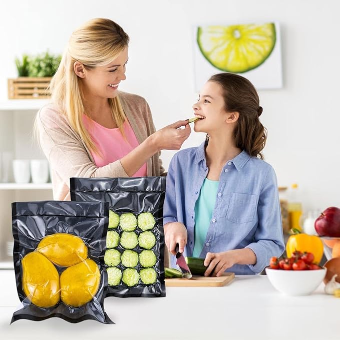 CANLENPK Vacuum Sealer Bags, Food Storage Bag, Seal Meal Snack Fruit Nut, Boil Steam Heat Freeze Sous Vide Food Sealable Bags (Black Back, 20x30cm,50Bag)