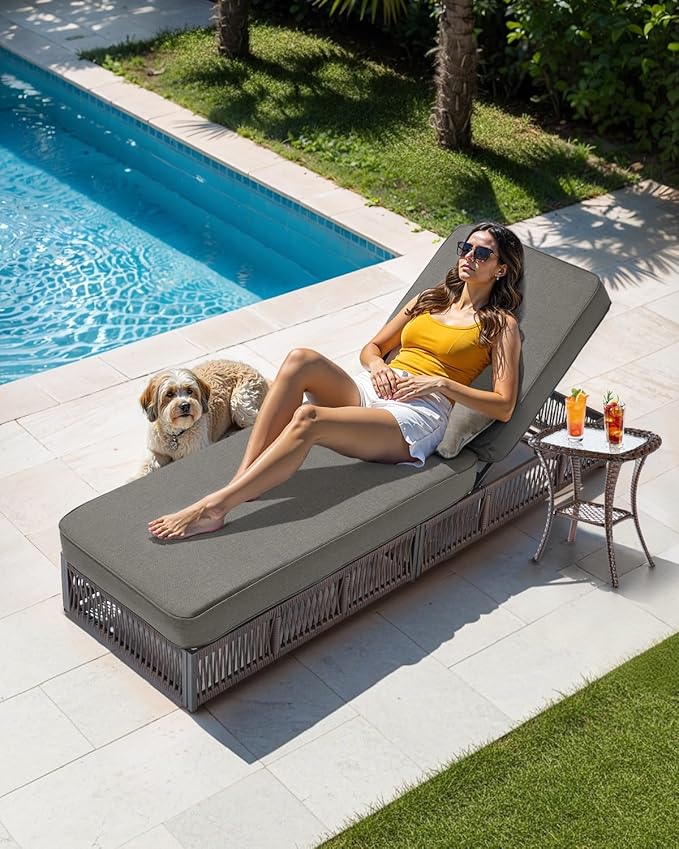 Luxury Outdoor Chaise Lounge Chairs of 4 with 5 Inch Thick Cushions and Side Table - 6 PCS High Back Brown Wicker Rattan Patio Recliners Lounger Furniture Set for Poolside Sunbathing - Grey