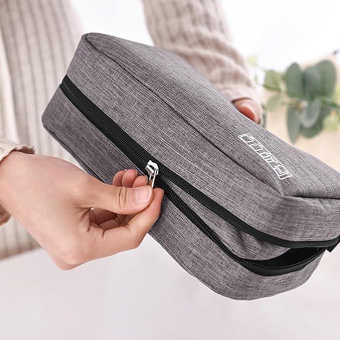 Travel toilet bag is used to store toiletries, with a large capacity storage hanging toilet bag (Gray)