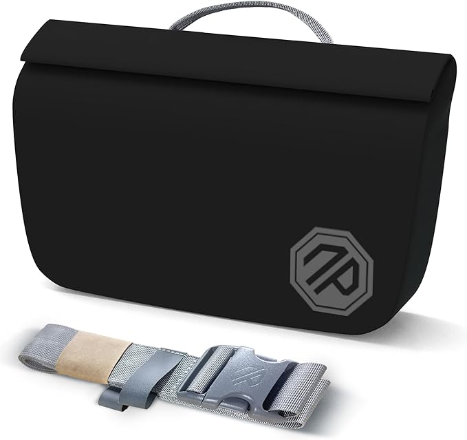 niphean IPX7 Waterproof Fanny Pack with Magnetic One-Hand Closure, Durable Waterproof Dry Bag, for Kayaking, Paddle Boarding, Beach Cruise Essentials, 2.5L Phone Pouch Dry Bags for Men Women, Black