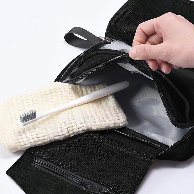 Travel toilet bag is used to store toiletries, with a large capacity storage hanging toilet bag (Black)