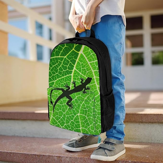 Supdreamc Lightweight Daypack Backpack for Trekking Work Running, Big Capacity Multipurpose Anti-Theft Bookbag, Biology Animal Frog Green Leaf Business Computer Bag