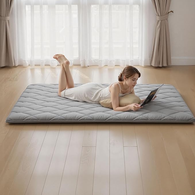 VEVOR 9-Layer Japanese Futon Mattress, 3.5" Thick Queen Tatami Mat, Foldable Roll Up Mattress for Sleeping with Storage Bag, Portable Floor Mattress for Camping Dormitory Yoga, Gray