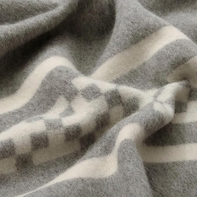 Inca Wall - Thick Alpaca Wool Blanket Heavyweight Camping Outdoors Indoors Soft Peru Queen Size Ethnic Design (Soft Gray/Ivory, Queen Size)