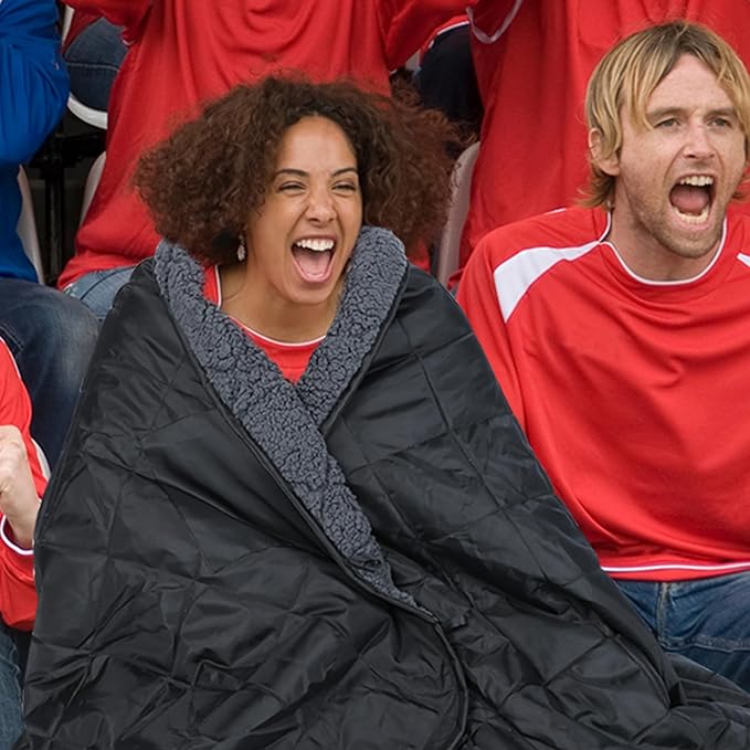 REDCAMP Large Camping Blanket with Sherpa Lining, Cold Weather Warm Outdoor Blanket Windproof for Camping Stadium, Machine Washable 59"x 71" Black