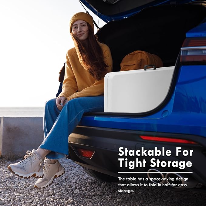 Small White Table, Foldable Table with Foldable, Easy to Carry, for Family Gatherings, Outdoor Gatherings, Indoor