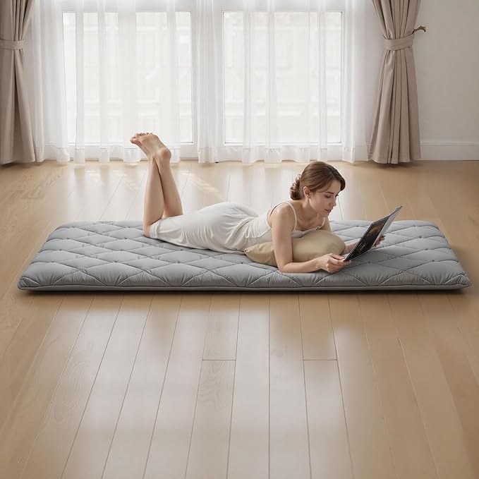 VEVOR 9-Layer Japanese Futon Mattress, 3.5" Thick Twin Tatami Mat, Foldable Roll Up Mattress for Sleeping with Storage Bag, Portable Floor Mattress for Camping Dormitory Yoga, Gray