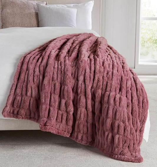 Springtree Home | Luxury Plush Throw Blanket | Pink Throw Blanket | Perfect Blanket for Couch Year Round | Fluffy Micro Fleece | Lily Collection - Rose