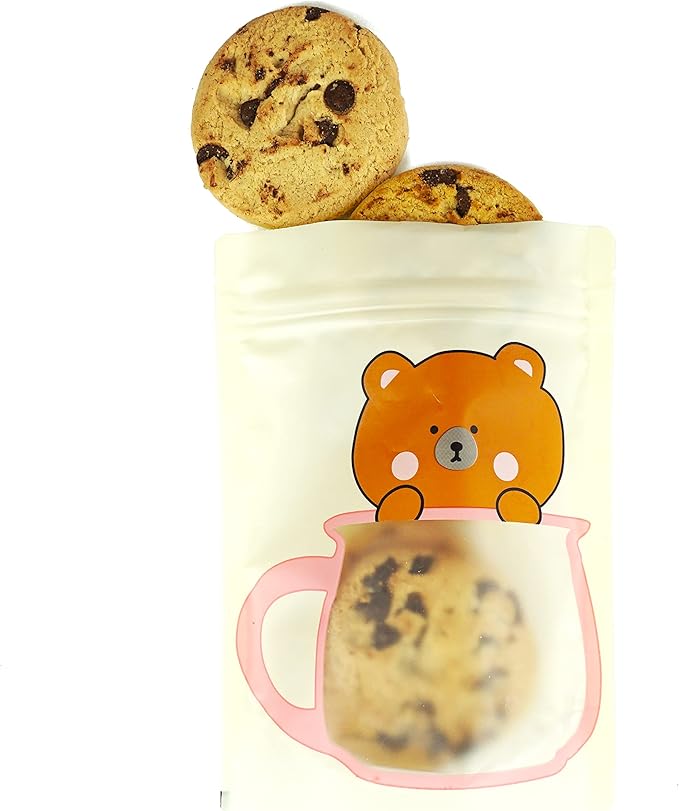 QQ Studio 100 Animal Designed Snack Bags, Plastic Bakery Bags, Cute Favor Bags for Snacks, Pastel Cookie Bags with Window, Zipper Seal Treat Storage Bags (6.25 Inch x 9 Inch, Yellow Bear)