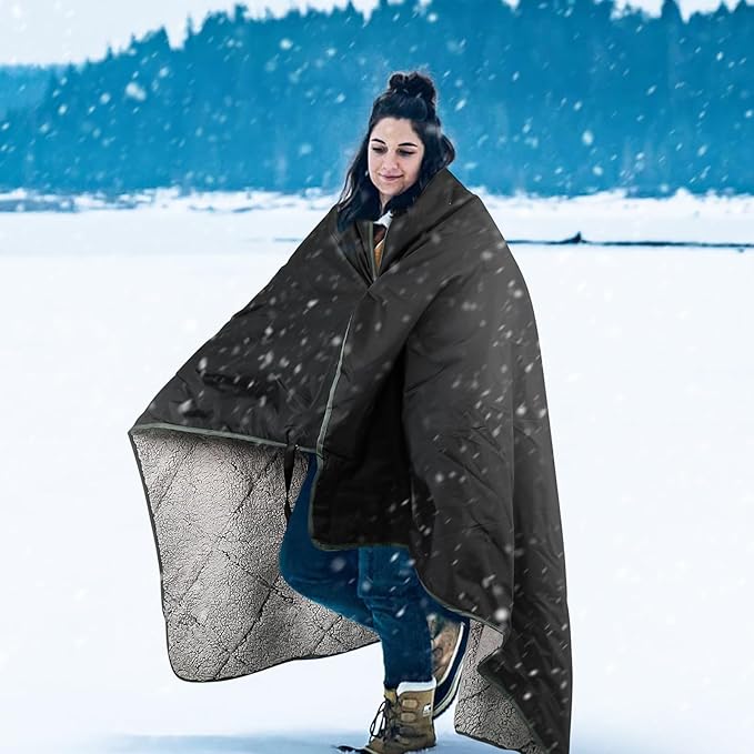 Sherpa Warm Outdoor Camping Blanket - Waterproof Stadium Blanket for Cold Weather, Camp, Sports Mom and Concert - Camping Quilt 80" X 58" (Black)