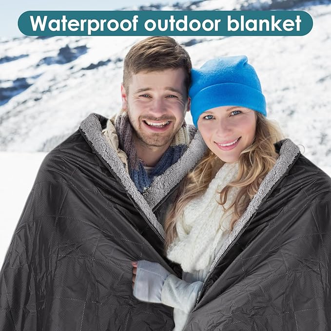 Outdoor Camping Blanket 210D Oxford Cloth Water Resistant Cold Weather Sports Blanket with Portable Bag for Stadium Travel
