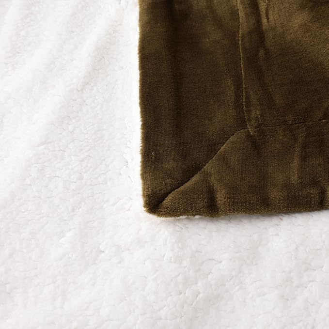 NANPIPER King Size Sherpa Blanket, Soft Fleece Throw for Bed, Reversible Thick Fuzzy Blanket for Winter (Military Olive Green, 90x108 inches)