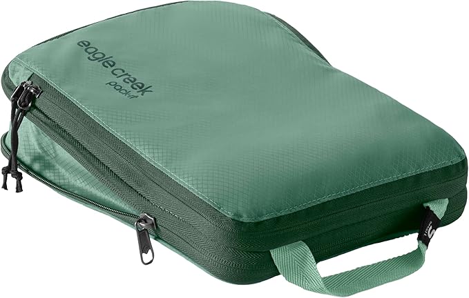 Eagle Creek Pack-It Isolate Compression Cube - Compression Packing Cubes for Optimizing Luggage Space - Convenient Top Handle - Self Repairing Zippers - Small - Willow Green