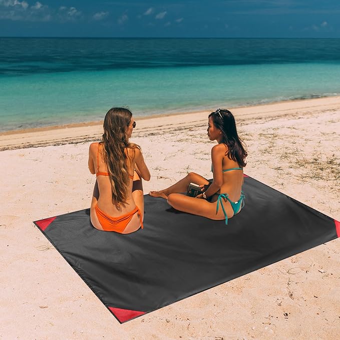 Odoland Beach Blanket Picnic Blanket, 43" x 63" SandProof Waterproof Outdoor Pocket Blanket with Portable Bag, Foldable Lightweight Sand Free Quick Drying Beach Mat for Hiking Camping Travel, Black