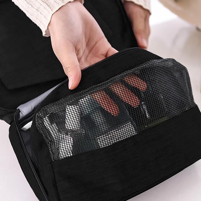 Travel toilet bag is used to store toiletries, with a large capacity storage hanging toilet bag (Black)