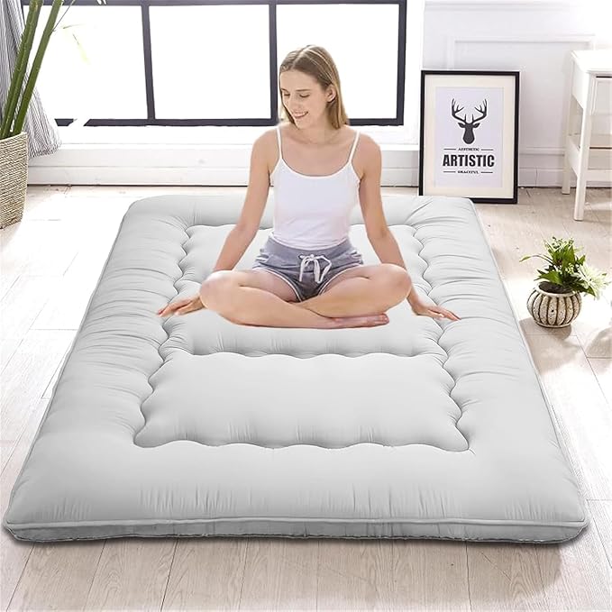 Japanese Floor Mattress,Thicken Japanese Floor Sleeping Pad Foldable,Roll Up Tatami Mat Easy to Store and Portable,Futon Mattress Suitable for Camping and Guest Room (Light Gray, Queen (80" X 60"))