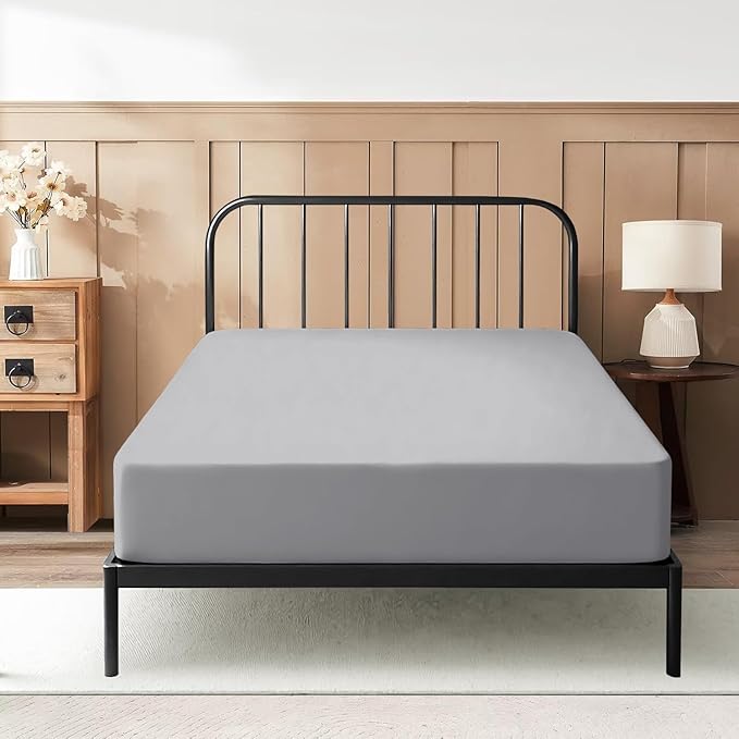 Cot Fitted Sheet 25 x 75 Inches 4" Deep Pocket 100% Egyptian Cotton 600 Thread Count Snug Fit for Trifold Mattress, Narrow Twin, Camp Bunk, Guest Bed, Army Cot Soft & Breathable – Silver Grey