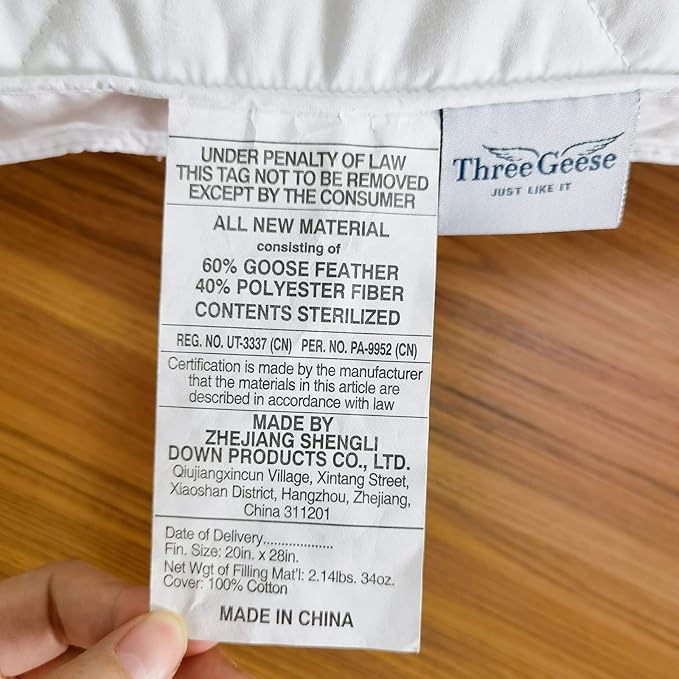 Three Geese Pack of 1 White Goose Feather Polyester Bed Pillows Queen/Standard Size- Soft 600 Thread Count 100% Cotton, Medium Firm,Soft Support Surround Fill Polyester,White Solid