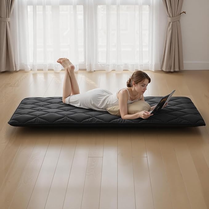 VEVOR 9-Layer Japanese Futon Mattress, 3.5" Thick Twin Tatami Mat, Foldable Roll Up Mattress for Sleeping with Storage Bag, Portable Floor Mattress for Camping Dormitory Yoga, Black