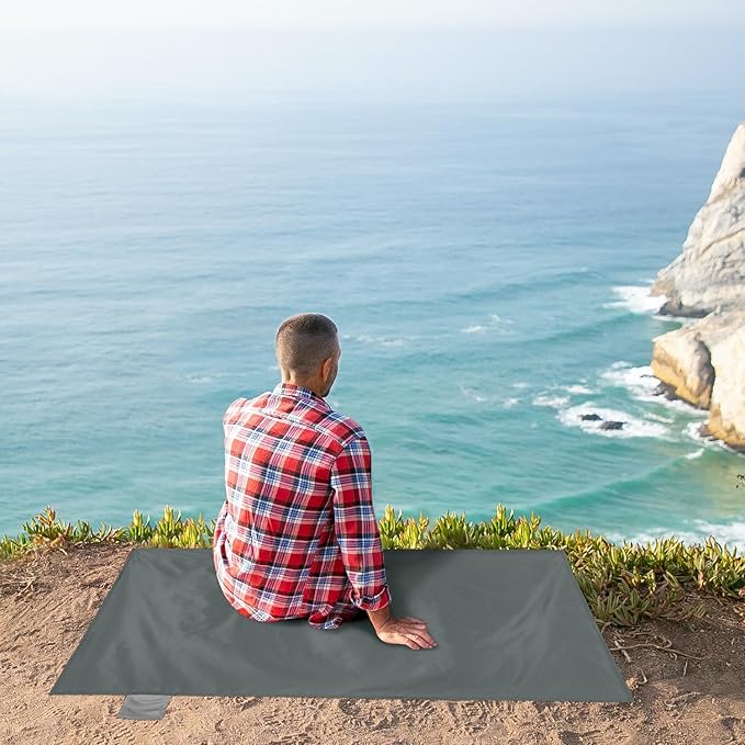 Odoland Beach Blanket Picnic Blanket, 43.3" x 27.5" SandProof Waterproof Outdoor Pocket Blanket with Portable Bag, Foldable Lightweight Sand Free Beach Mat for 1 People Hiking, Camping, Travel, Grey