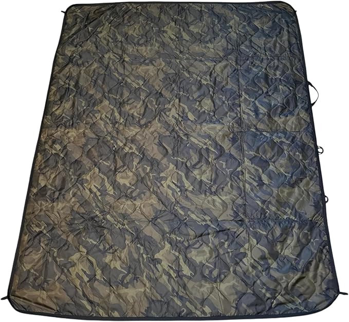 Outdoor Packable Camo Blanket - 1000D Polyester Interior & RIPSTOP Fabric Exterior Blanket with Adjustable & Removable Carrying Strap - Front, Back Storage Pocket - Ideal for Camping & Outdoor Use