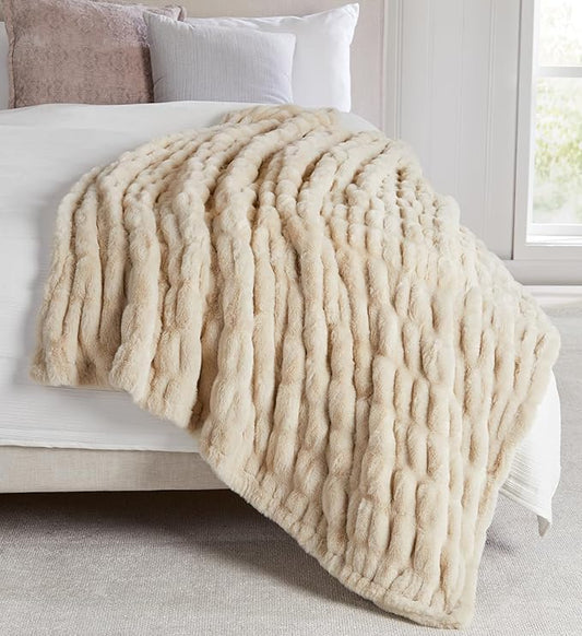 Springtree Home | Luxury Plush Throw Blanket | Beige Throw Blanket | The Perfect Blanket for Couch Year Round | Faux Fur Fluffy Fleece Blanket | Lily Collection - Summer Sand