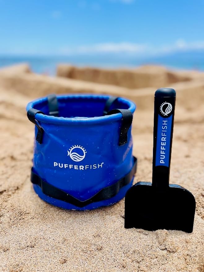 PUFFERFISH Better Bucket - Foldable Water Bucket for Sand Castles - Made from Recycled Plastic - Build Sand Castles with Ease (4L)